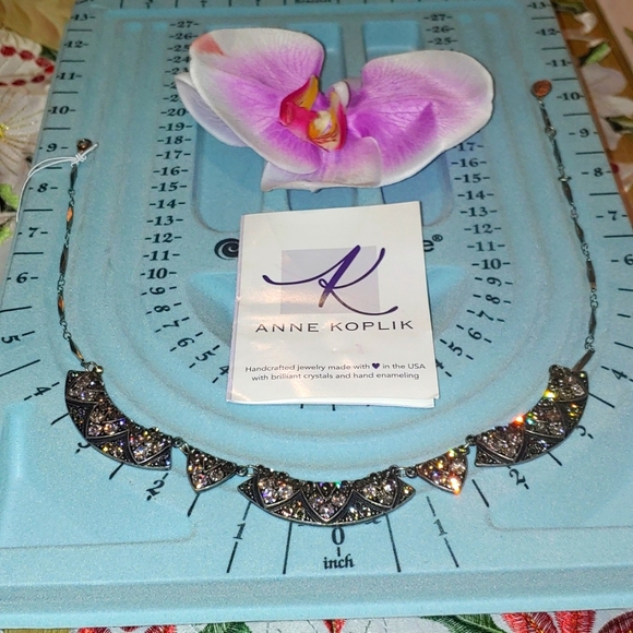 Anne Koplik Pella Art Deco Greige Collar Necklace - Picture 14 of 16